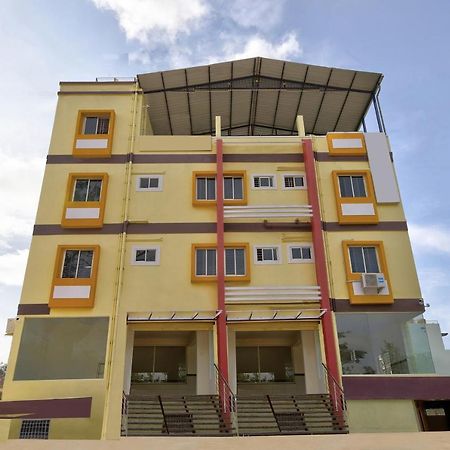 Oyo 39837 Sri Anjaneya Residency Hotel Shimoga Eksteriør billede